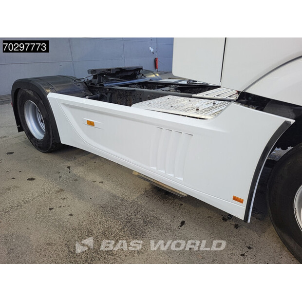 2019 Mercedes-Benz Actros 1848-43801913