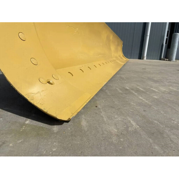 2025 Caterpillar 12K-43802590