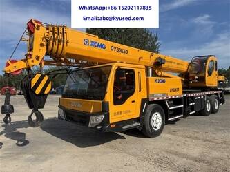 Image de CAMIONS-GRUES 2022 XCMG QY30K5D