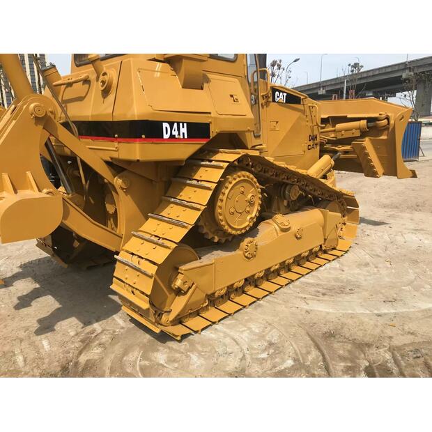 2021 Caterpillar D4H-43802910