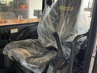 2025-hyundai-hx60pro-1385727-43802927