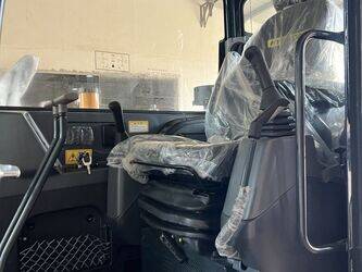 2025-hyundai-hx60pro-1385727-43802928