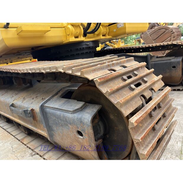 2023 Komatsu PC400-8R-43802939