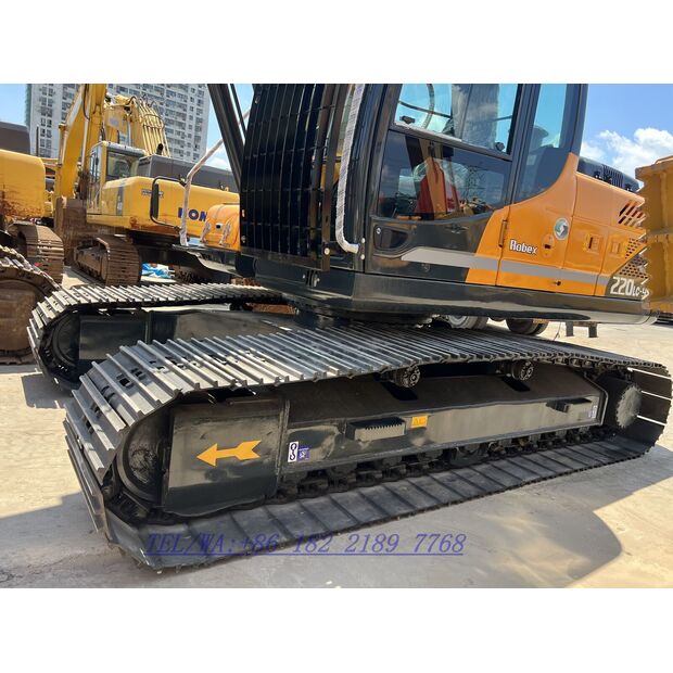 2024 هيونداي R220LC-9S-43803011