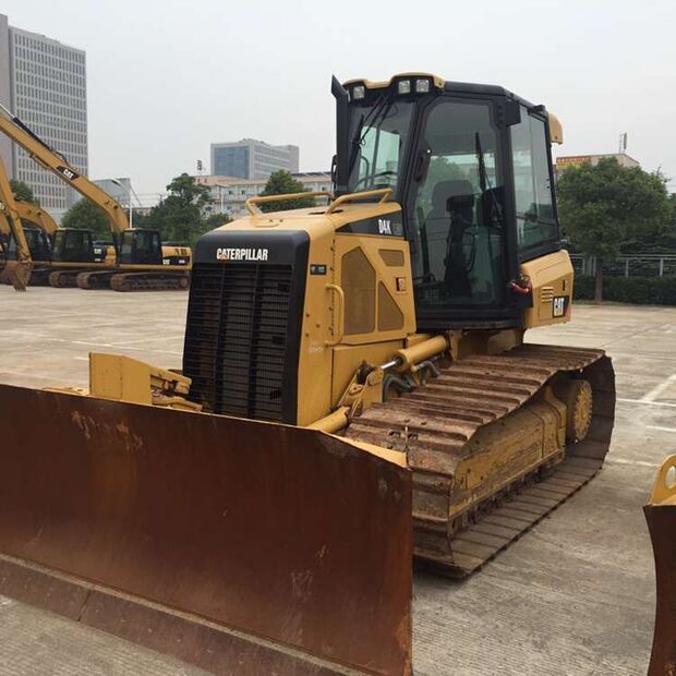 2018 Caterpillar D4K-43803037