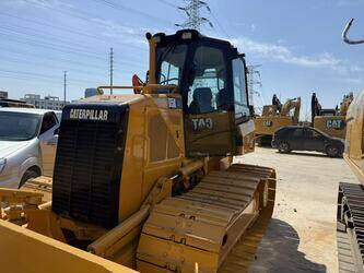 صورة ل جرارات مجنزرة 2023 كاتربيلر D5K