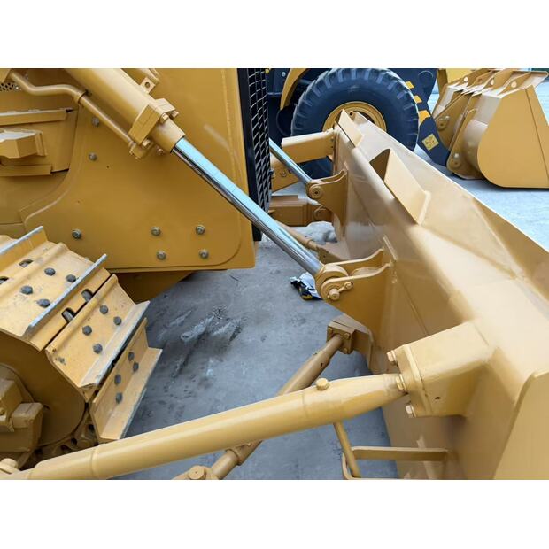 2023 Caterpillar D6G-43803125