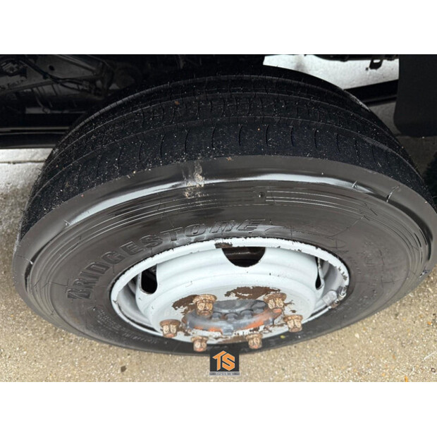 2017 Mercedes-Benz Atego 1018-43803196