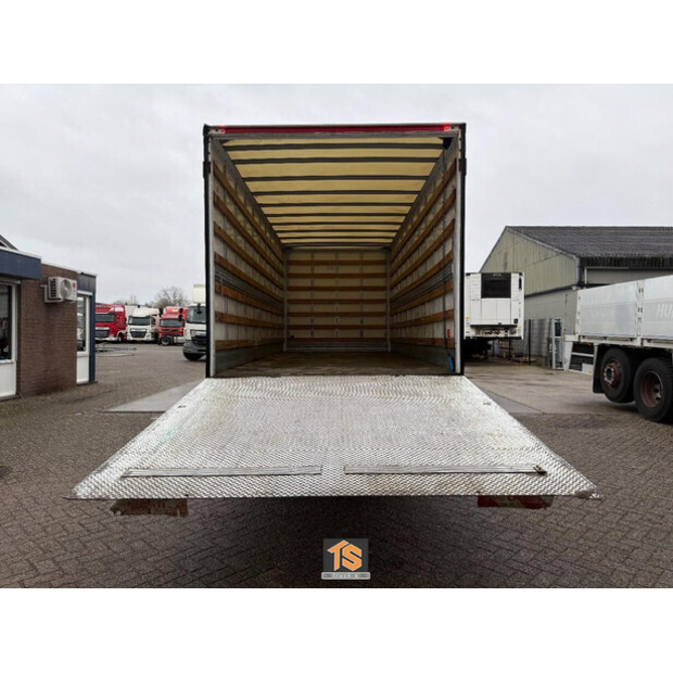 2017 Mercedes-Benz Atego 1018-43803201
