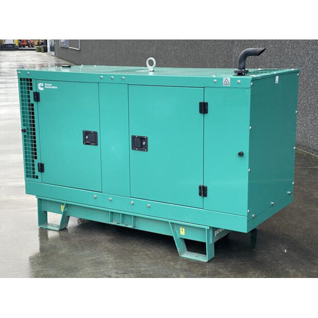 2023 كيومنز C22D5-43803465