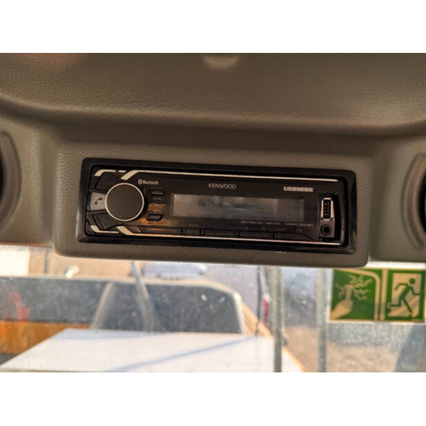 2018 ليبهير R946LC-43803527