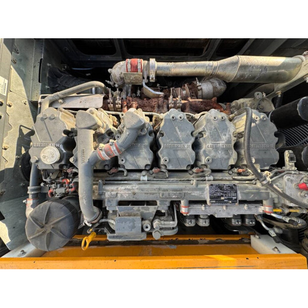 2018 ليبهير R946LC-43803556