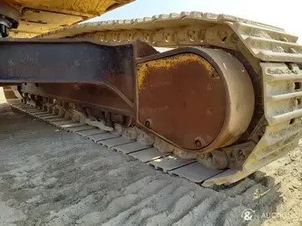 2018-caterpillar-330d2l-1320561-43805317