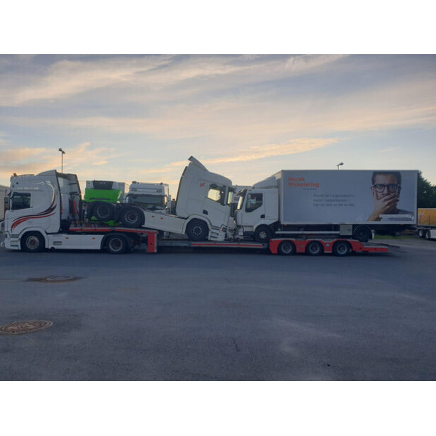 2023 أكسويليو OTHERS-43805422