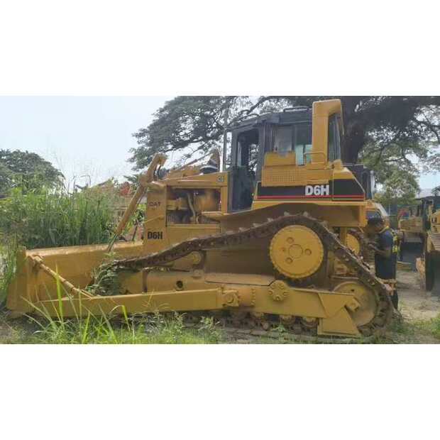2023 Caterpillar D6H-43819931