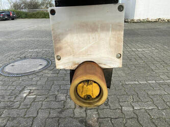 2009-seith-others-1385087-43819981