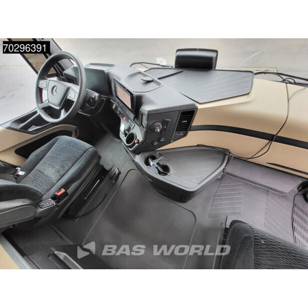 2019 مرسيدس بنز Actros 1942-43820444