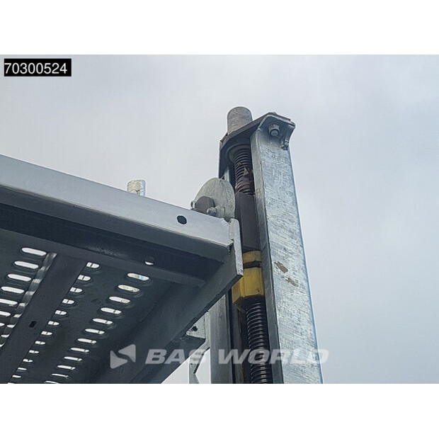 2025 Vega OTHERS-43820934