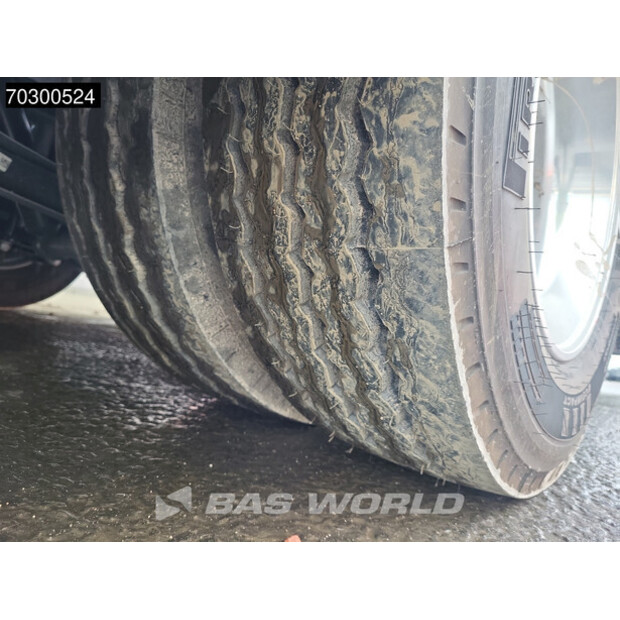 2025 Vega OTHERS-43820950