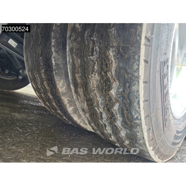 2025 Vega OTHERS-43820951