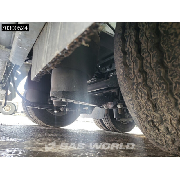 2025 Vega OTHERS-43820953