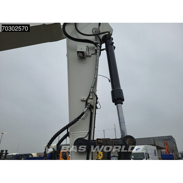 2018 هيتاشى ZX250LC-6-43821297