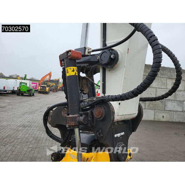 2018 هيتاشى ZX250LC-6-43821299