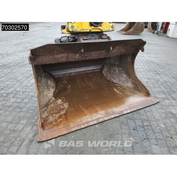 2018 هيتاشى ZX250LC-6-43821301