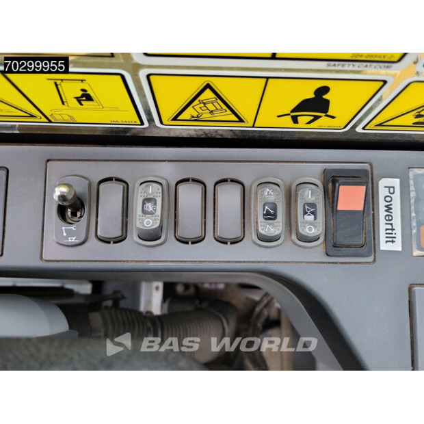 2017 Caterpillar 326F LN-43821518