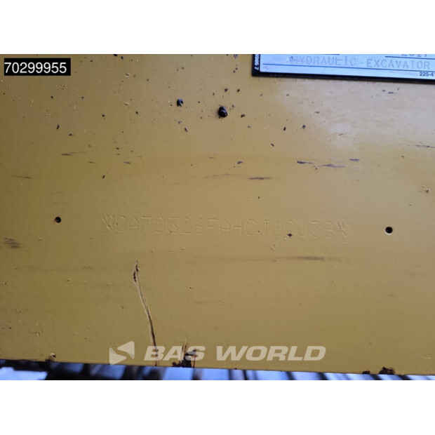 2017 Caterpillar 326F LN-43821523