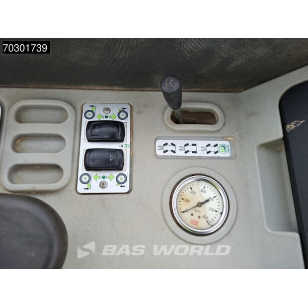 2019 ميرلو P40.17-43821741