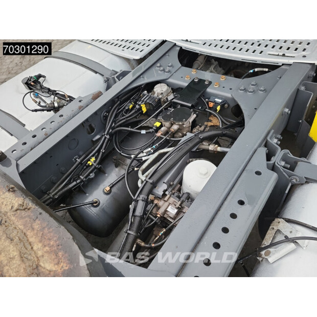 2021 داف XF 480-43822527