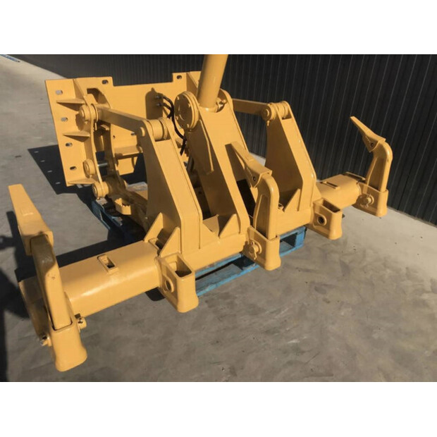 2025 Volvo G960-43823070