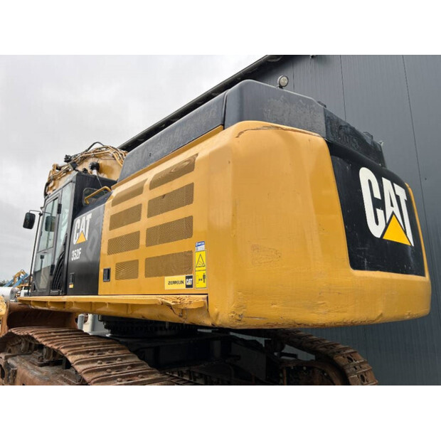 2020 كاتربيلر 352F-43824029