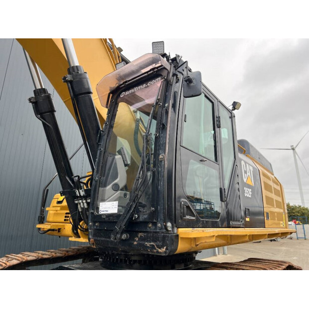 2020 كاتربيلر 352F-43824030