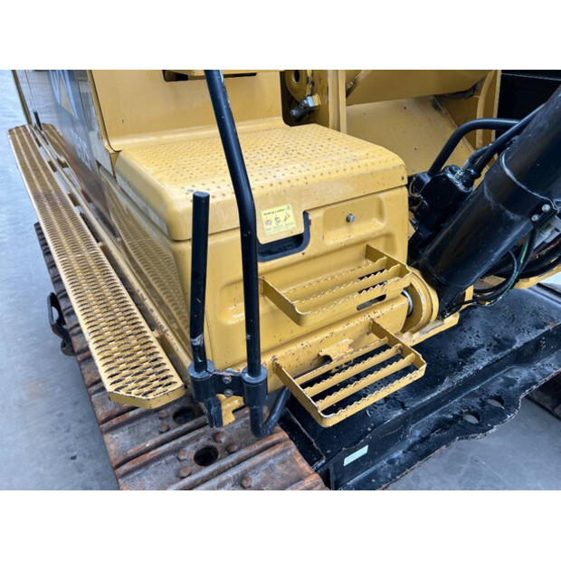 2020 كاتربيلر 352F-43824056