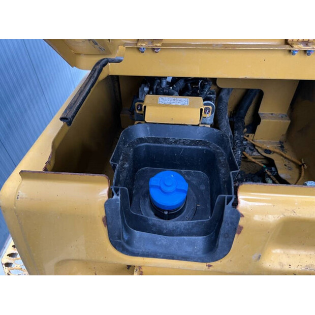 2020 كاتربيلر 352F-43824058