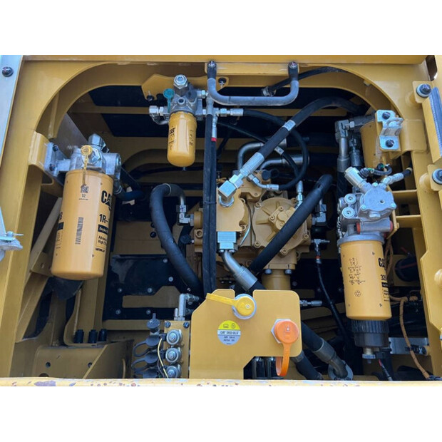 2020 كاتربيلر 352F-43824070