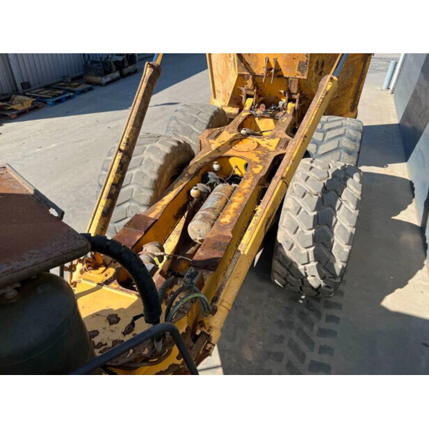 2010 فولفو A30E-43825094