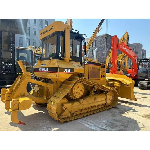 2024 كاتربيلر D6M-43825693