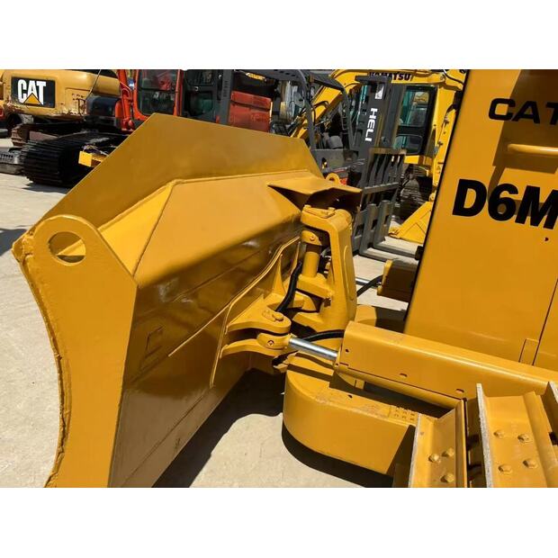 2024 كاتربيلر D6M-43825699