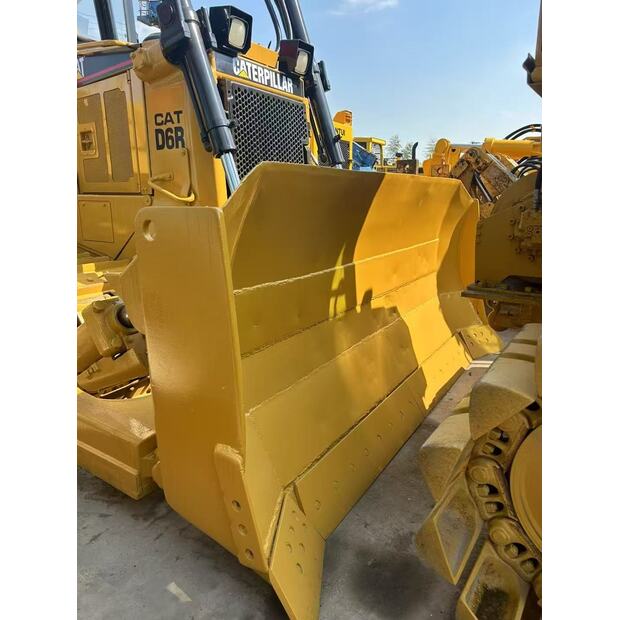 2024 Caterpillar D6R-43825718