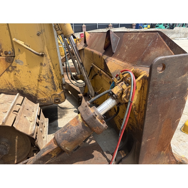 2014 Caterpillar D6T-43825722