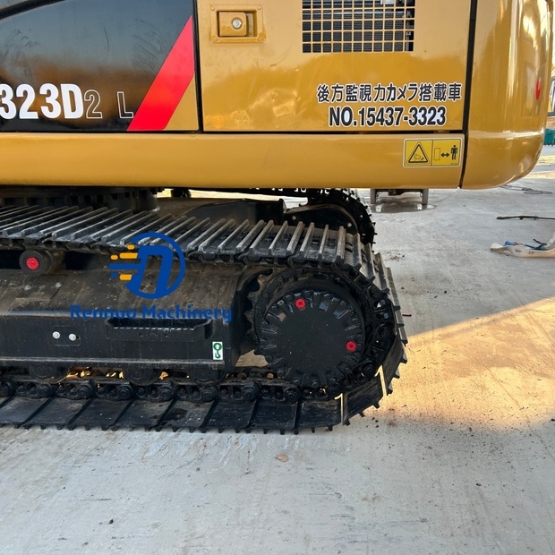 2024 Caterpillar 323D2L-43825791