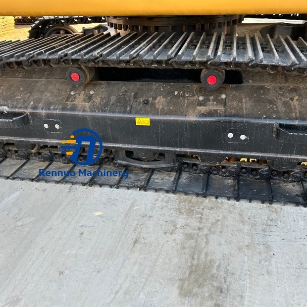 2024 Caterpillar 323D2L-43825792