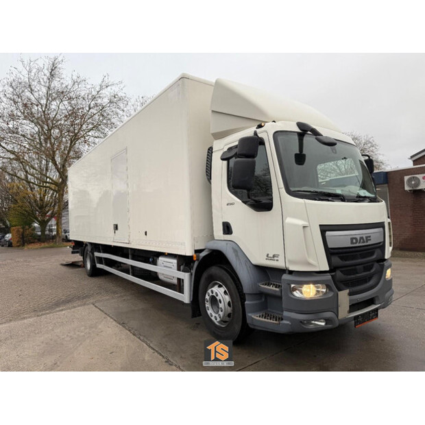 2017 DAF LF 290-43825850