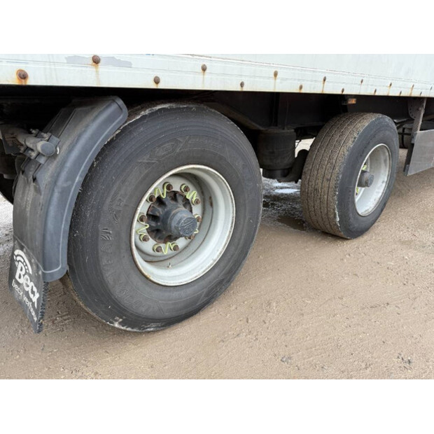 2001 جورينفاجن DRO-12-20B-43826359