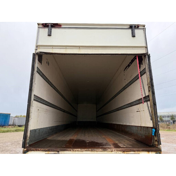 2001 جورينفاجن DRO-12-20B-43826369