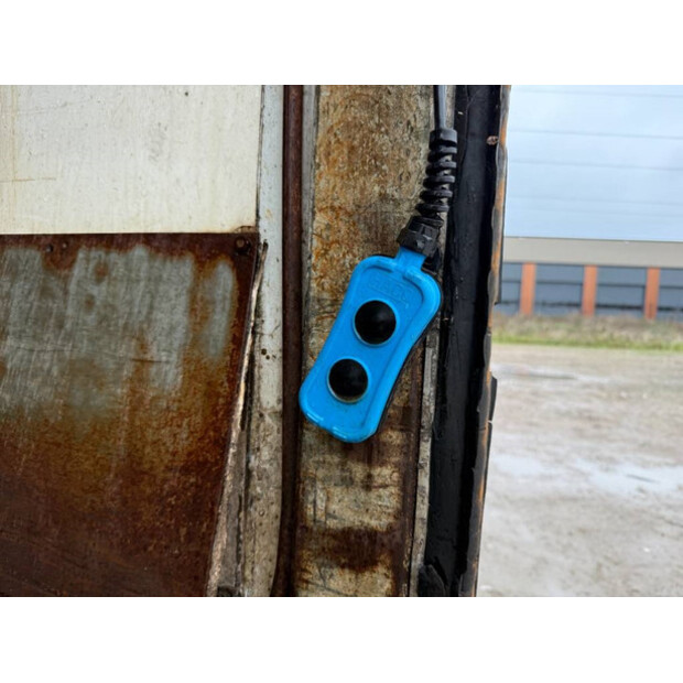 2001 جورينفاجن DRO-12-20B-43826370