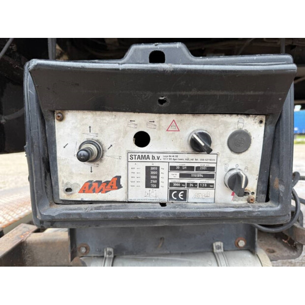 2001 جورينفاجن DRO-12-20B-43826376